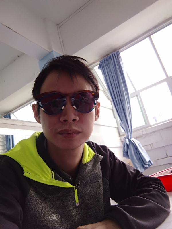 五华移民男的第一张照片--长泰交友网