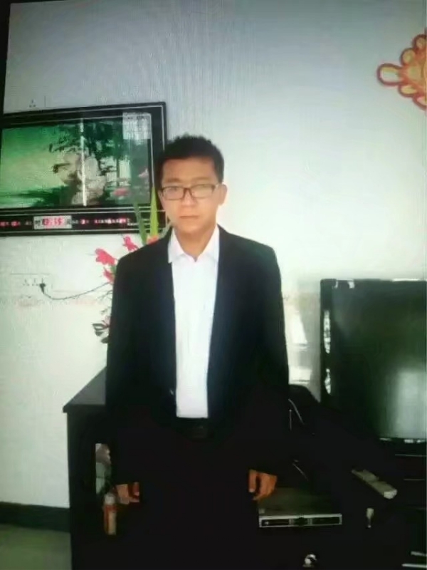 依然疼痛的第一张照片--长泰交友网