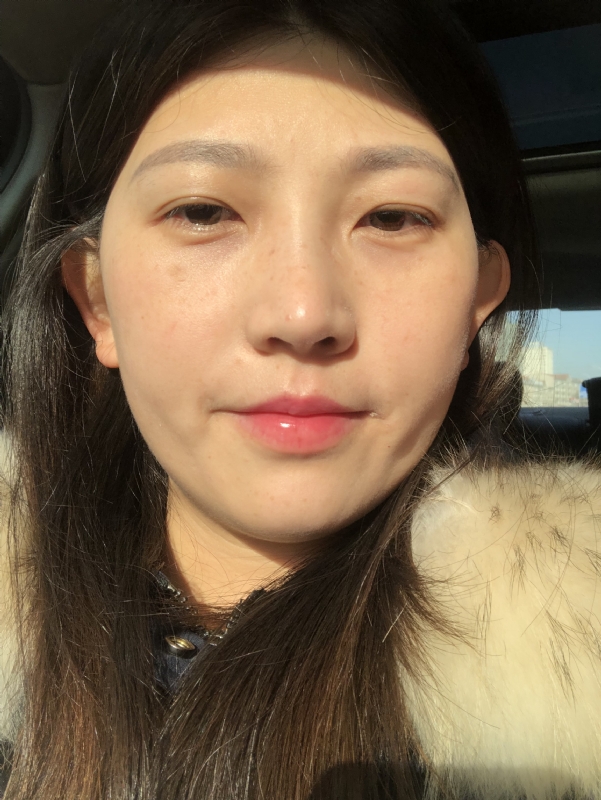 轻闭双眼的第一张照片--长泰交友网