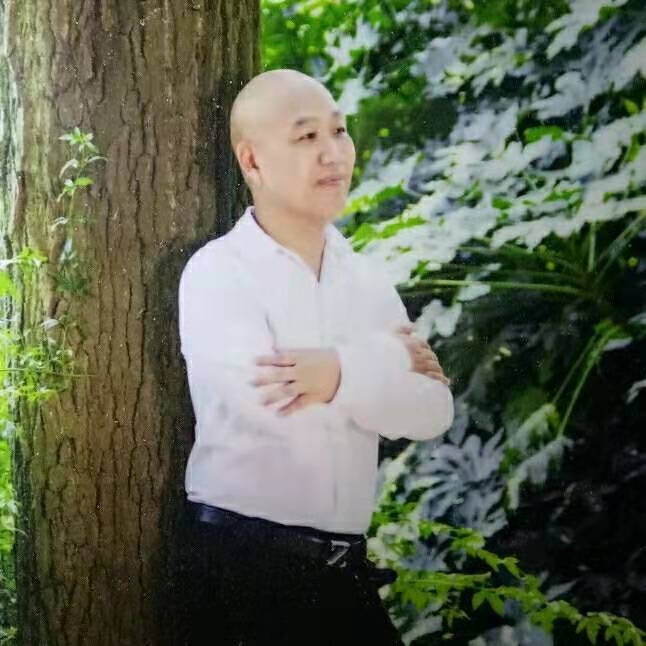 郑鑫牵手的第一张照片--长泰交友网