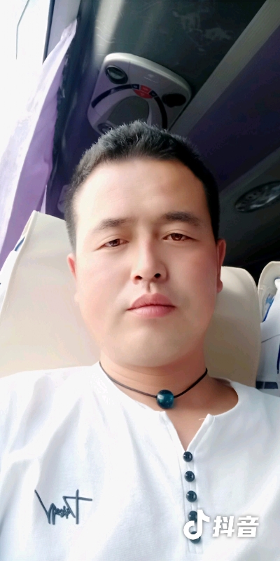 瞬间被爱上的第一张照片--长泰交友网