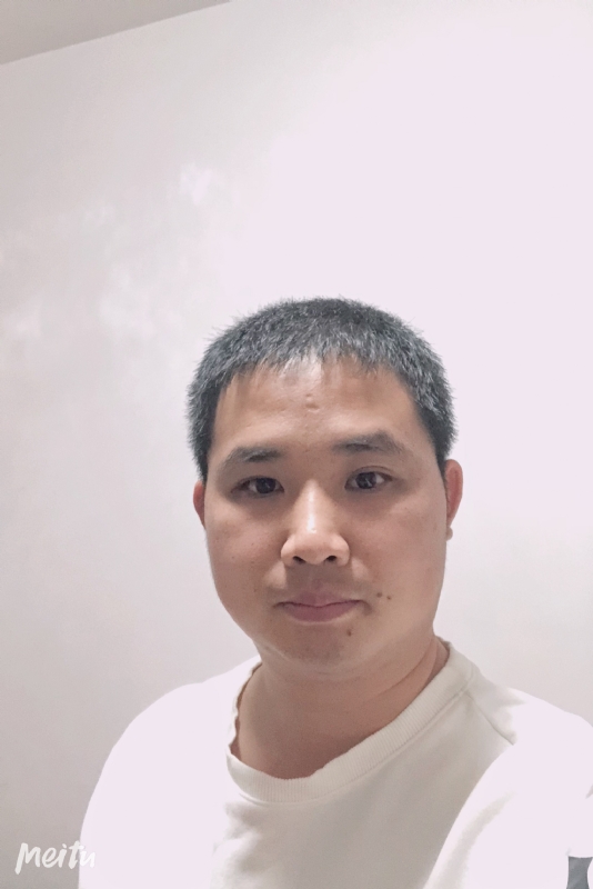 小梁的第一张照片--长泰交友网
