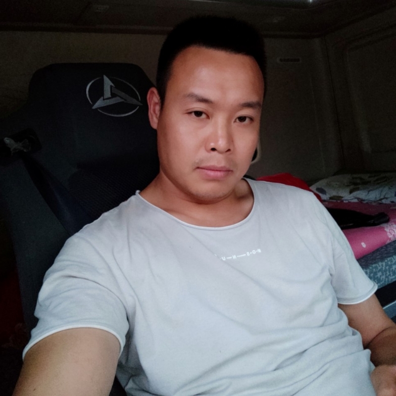 默默的第一张照片--长泰交友网