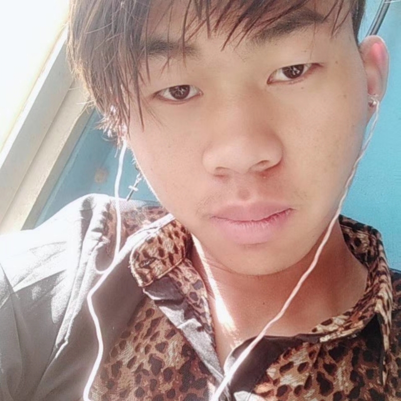 少年不在少的第三张照片--长泰交友网