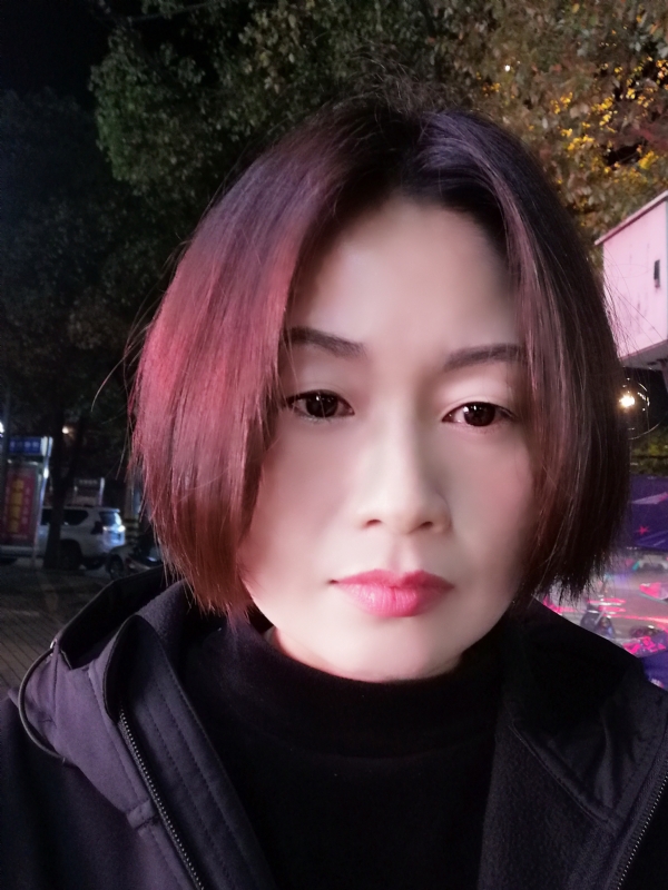 风中百合的第一张照片--长泰交友网