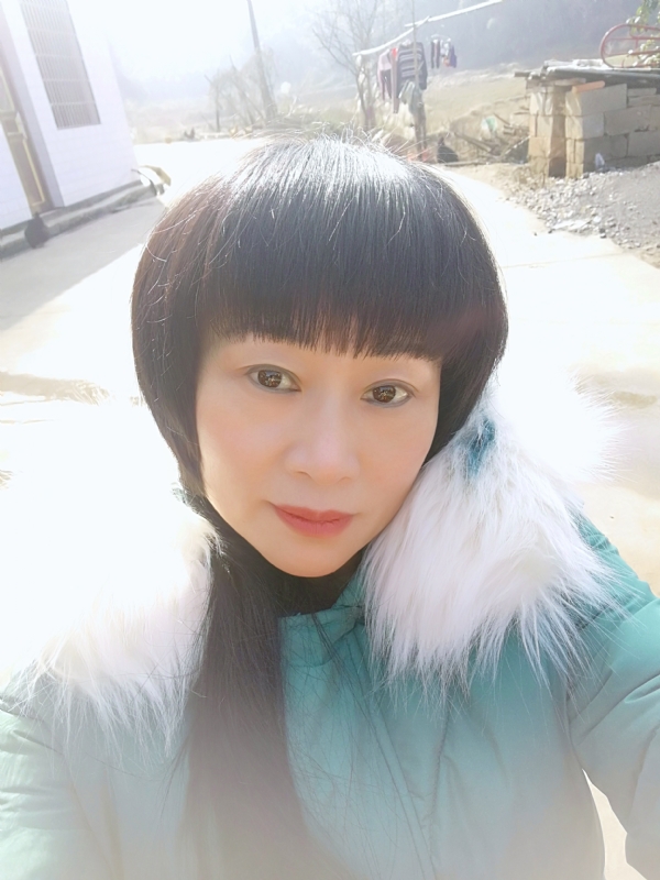 金鱼儿的第一张照片--长泰交友网