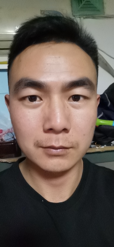 朴实无华的第三张照片--长泰交友网