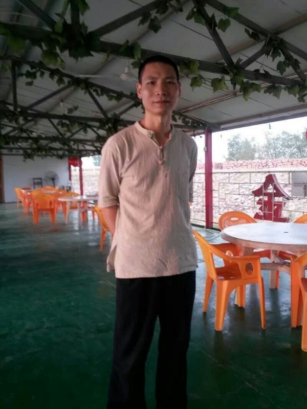周哥的第三张照片--长泰交友网