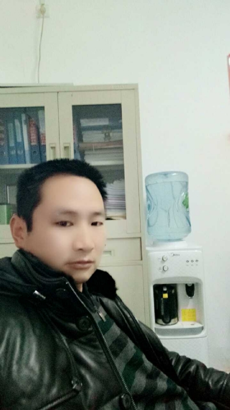 蓝色棒棒糖的第一张照片--长泰交友网