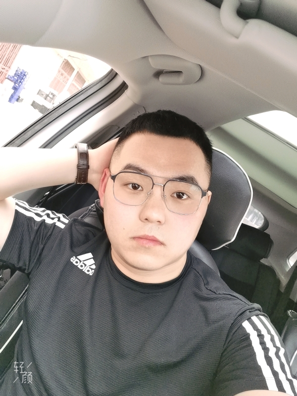 海阔天空的第一张照片--长泰交友网