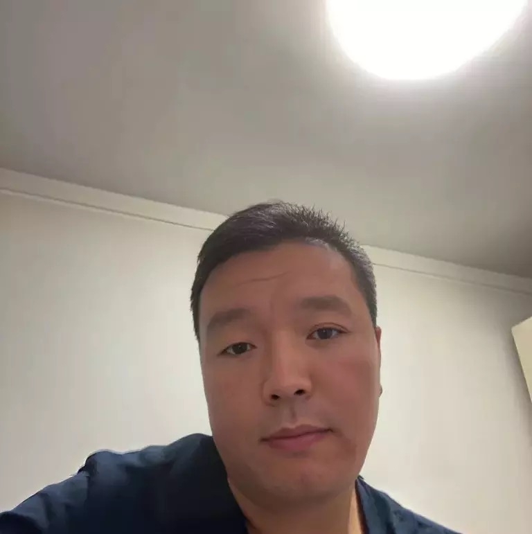 穿唐装的松鼠的第一张照片--长泰交友网